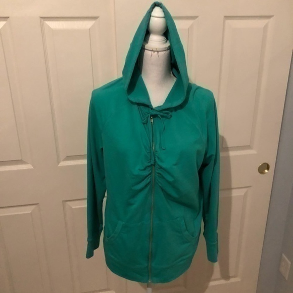 - Ny&C green sweat shirt size Large.